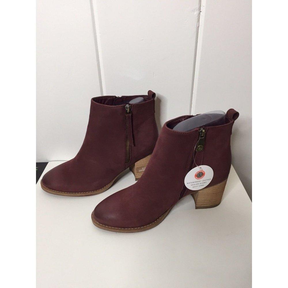 Blondo Boots 8.5 Nova Ankle Bootie Burgundy Nubuk Leather Block Heels Waterproof